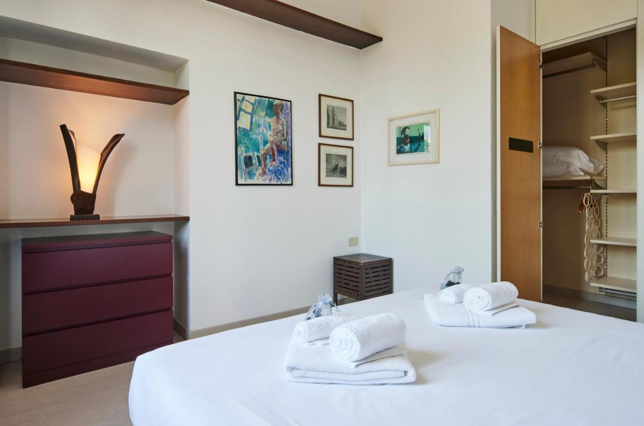 Sempione Luxury Suite - Exclusive Apartment Milano Exteriör bild