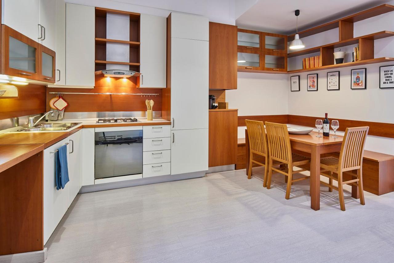 Sempione Luxury Suite - Exclusive Apartment Milano Exteriör bild